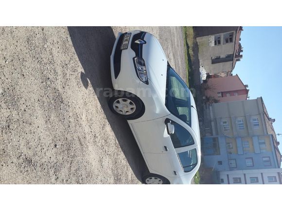 Sahibinden Renault Symbol 1.2 Touch 2013 Model  145.000 km Beyaz