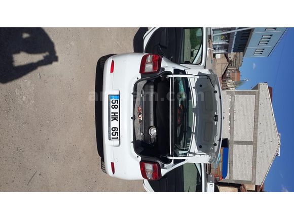 Sahibinden Renault Symbol 1.2 Touch 2013 Model  145.000 km Beyaz
