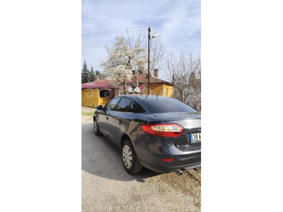 MEMURDAN Renault Fluence 1.5 dCi Touch 2012 Model