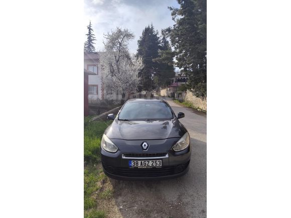 MEMURDAN Renault Fluence 1.5 dCi Touch 2012 Model
