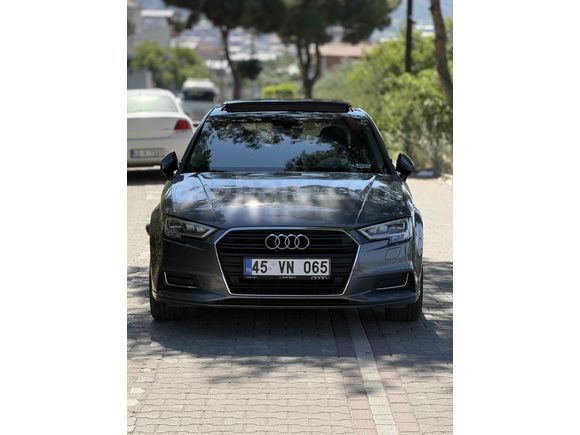 Memurdan Audi A3 Sedan 1.5 TFSI Design  2020 Model 