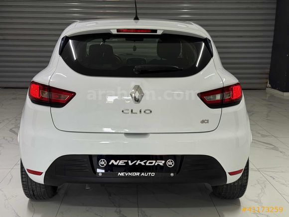 NEVKOR AUTO'DAN 2018 RENAULT CLİO 1.5 DİZEL TOUCH 225.000 KM