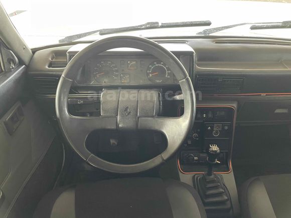 Sahibinden Renault R 9 1.4 Spring 1992 Model 