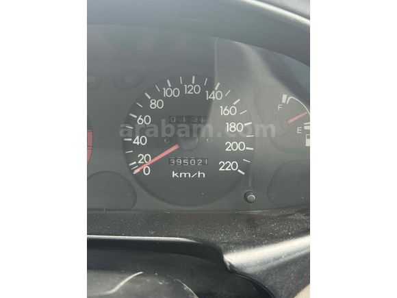 Sahibinden Hyundai Elantra 2.0 GLS 2000 Model 