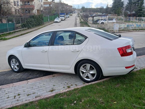 Sahibinden Skoda Octavia 1.6 TDI Optimal 2015 Model