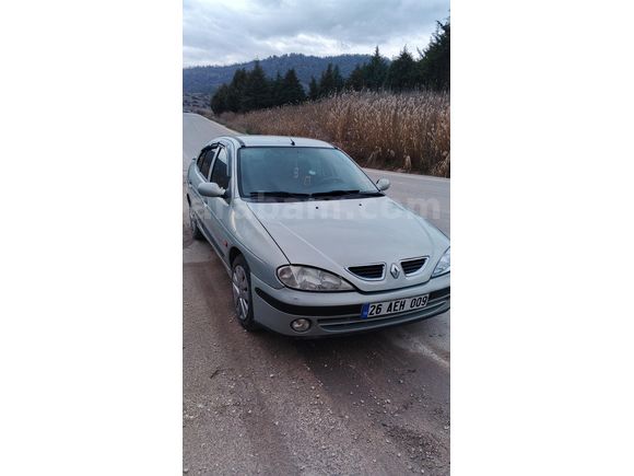 Sahibinden Renault Megane 1.6 RTE 2000 Model
