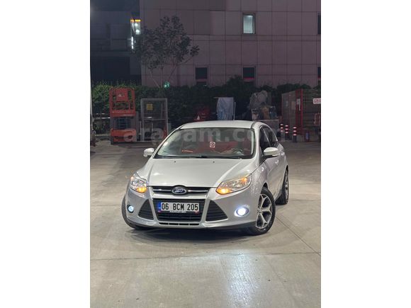 Sahibinden Ford Focus 1.6 TDCi Trend X 2013 Model  250.000 km Gri