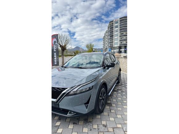 Sahibinden Nissan Qashqai 1.3 DIG-T Sky Pack 2023 Model