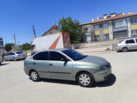 Sahibinden Seat Cordoba 1.4 Stella 2004 Model