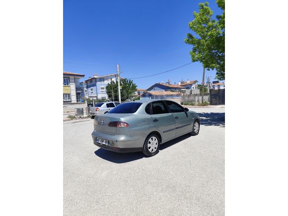 Sahibinden Seat Cordoba 1.4 Stella 2004 Model