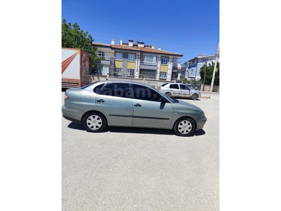 Sahibinden Seat Cordoba 1.4 Stella 2004 Model