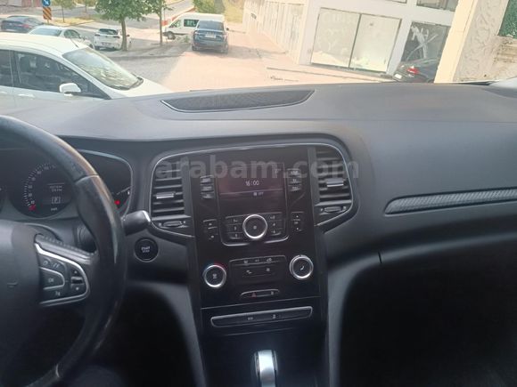 Sahibinden Renault Megane 1.5 dCi Touch 2017 Model  152.000 km Beyaz