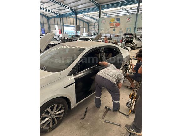 Sahibinden Renault Megane 1.5 dCi Touch 2017 Model  152.000 km Beyaz