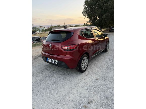 Galeriden Renault Clio 1.2 Joy 2017 Model Aydın