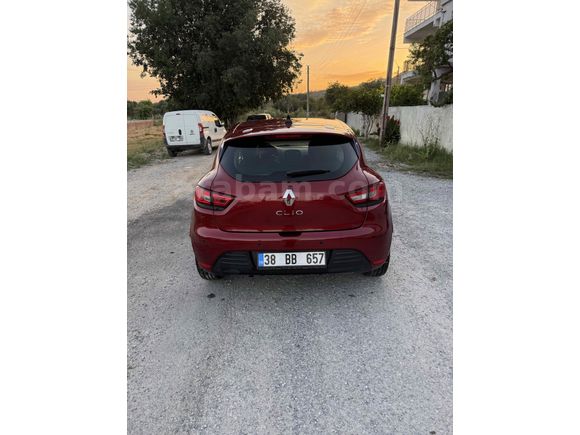 Galeriden Renault Clio 1.2 Joy 2017 Model Aydın