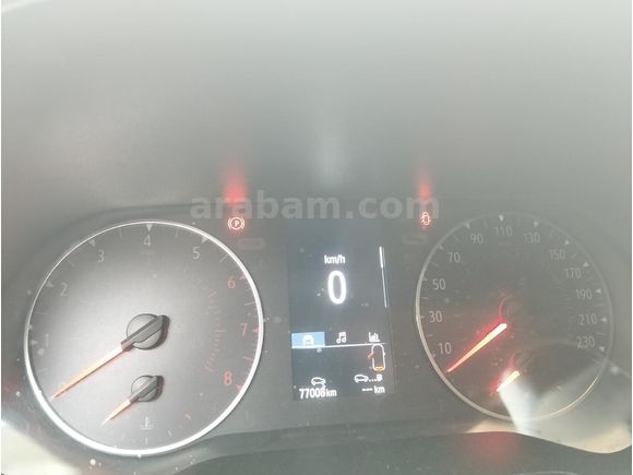 ilk Sahibinden Renault Clio 1.3 TCe Touch 2020 Model