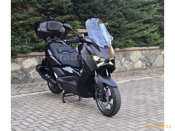EG OTOMOTİVDEN 2025 X-MAX 250 TECH MAX ŞEHİR PAKETİ+ARKA ÇANTA
