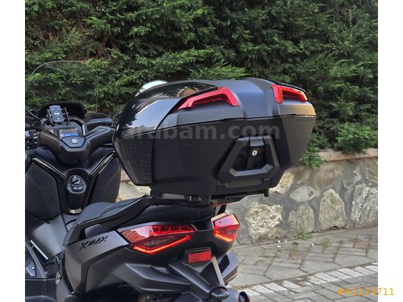 EG OTOMOTİVDEN 2025 X-MAX 250 TECH MAX ŞEHİR PAKETİ+ARKA ÇANTA