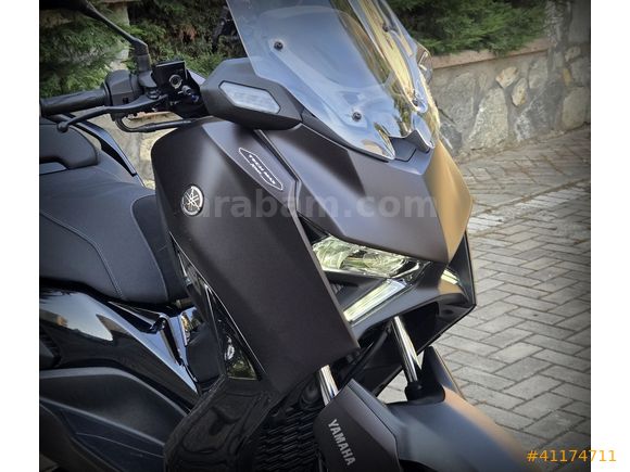 EG OTOMOTİVDEN 2025 X-MAX 250 TECH MAX ŞEHİR PAKETİ+ARKA ÇANTA