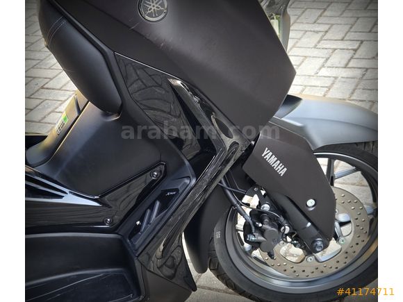EG OTOMOTİVDEN 2025 X-MAX 250 TECH MAX ŞEHİR PAKETİ+ARKA ÇANTA