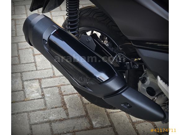 EG OTOMOTİVDEN 2025 X-MAX 250 TECH MAX ŞEHİR PAKETİ+ARKA ÇANTA