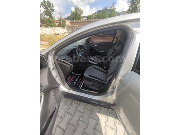 Sahibinden Ford Focus 1.6 TDCi Trend 2012 Model