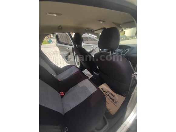 Sahibinden Ford Focus 1.6 TDCi Trend 2012 Model