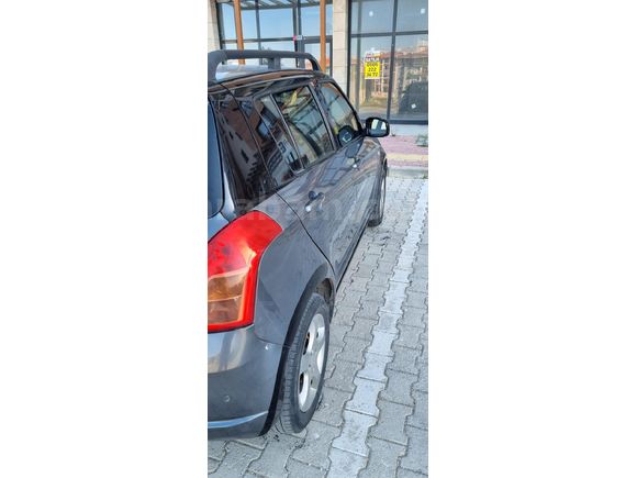 Sahibinden Suzuki Swift 1.3 MT 4X4 2006 Model