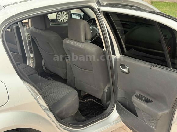 HATASIZ BOYASIZ 2009 MODEL MEGANE 2 6 İLERİ