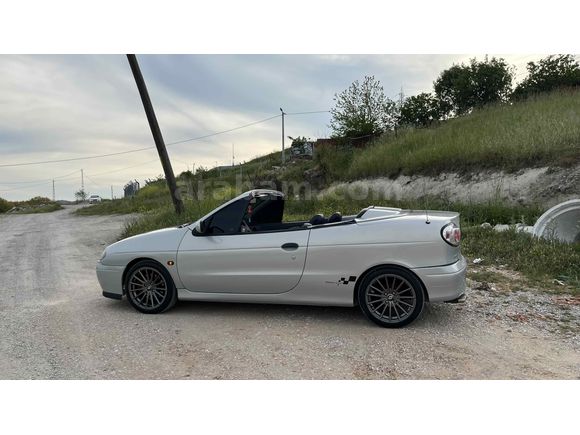 Sahibinden Renault Megane 1.6 Cabrio 2001 Model 
