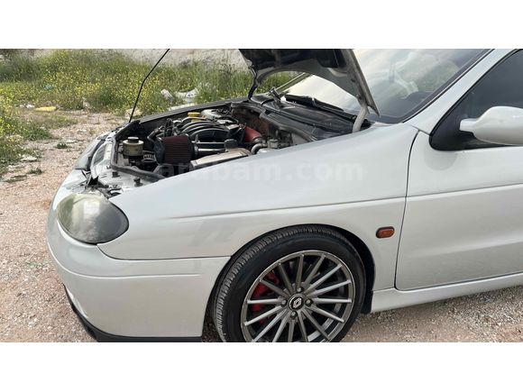 Sahibinden Renault Megane 1.6 Cabrio 2001 Model 