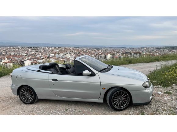 Sahibinden Renault Megane 1.6 Cabrio 2001 Model 