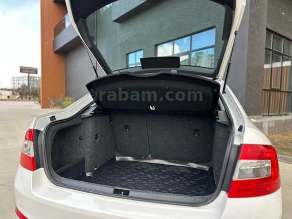 Sahibinden Skoda Octavia 1.6 TDI Optimal 2015 Model