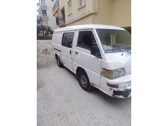 Sahibinden Mitsubishi L 300 Camlı Van 2001 Model