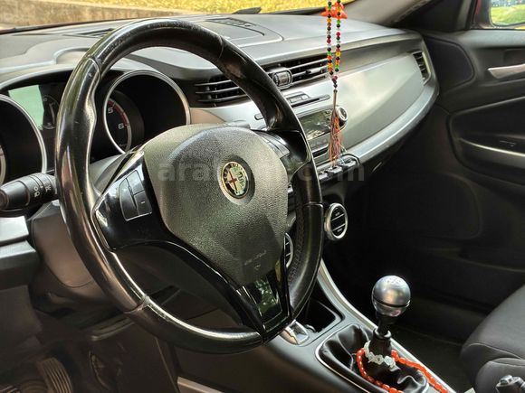 Sahibinden Alfa Romeo Giulietta 1.6 JTD Progression Plus 2012 Model 