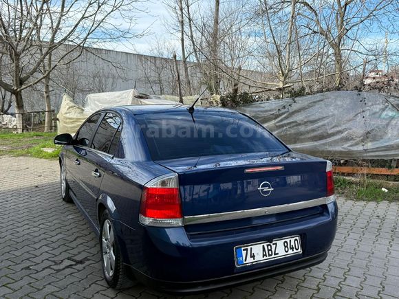 Opel Vectra 2004