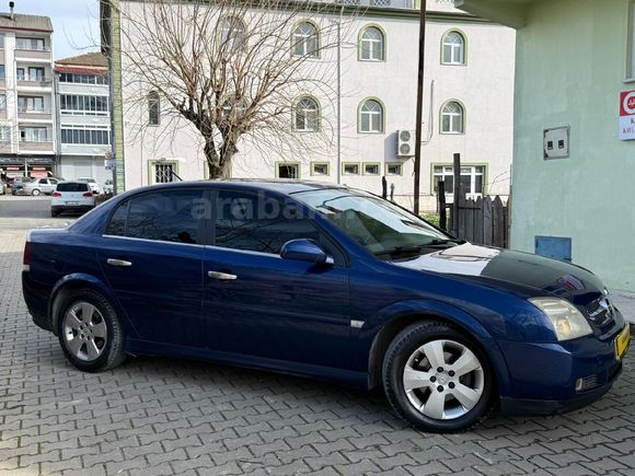 Opel Vectra 2004