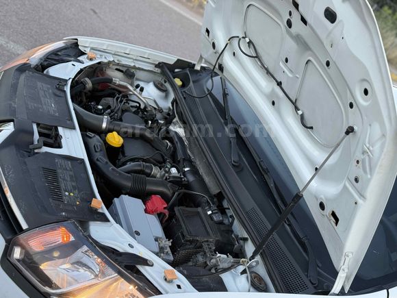 ÖZCAN AUTO’DAN  Renault Symbol 1.5 dCi Joy 2015 0-12 AY TAKSİT 