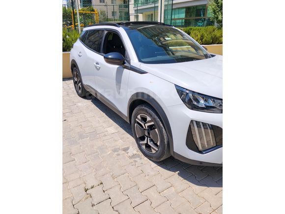 Sahibinden Peugeot 2008 1.2 PureTech Allure 2023 Model