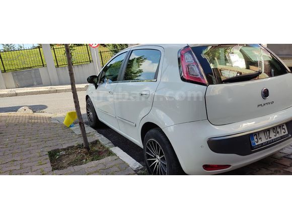 Sahibinden Fiat Punto EVO 1.4 Dynamic 2012 Model