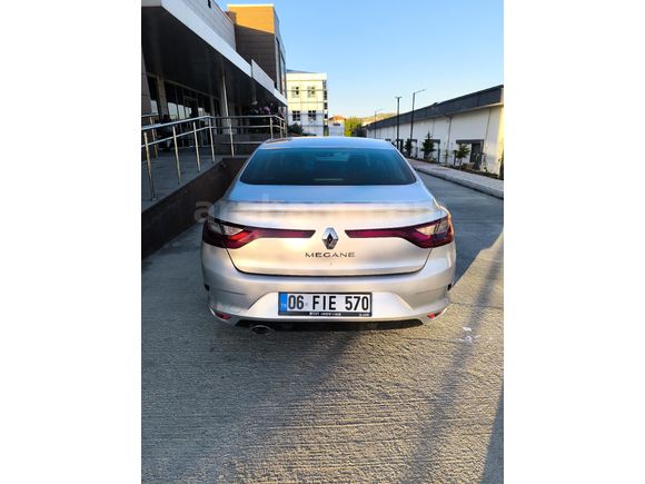 Sahibinden Renault Megane 1.5 dCi Icon 2018 Model