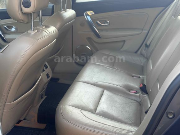 YILDIRIM | 2011 RENAULT LATİTUDE EXECUTİVE 1.5 DCi FULL PAKET