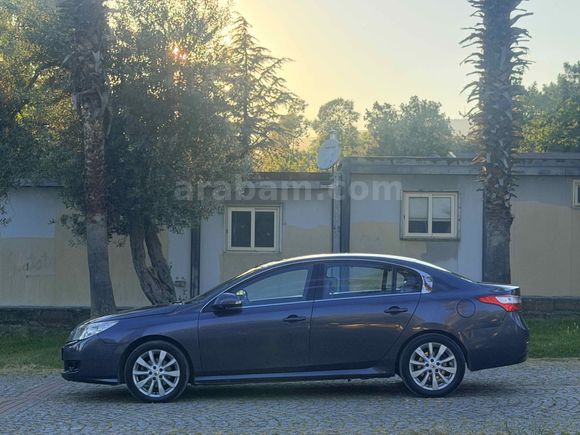 YILDIRIM | 2011 RENAULT LATİTUDE EXECUTİVE 1.5 DCi FULL PAKET
