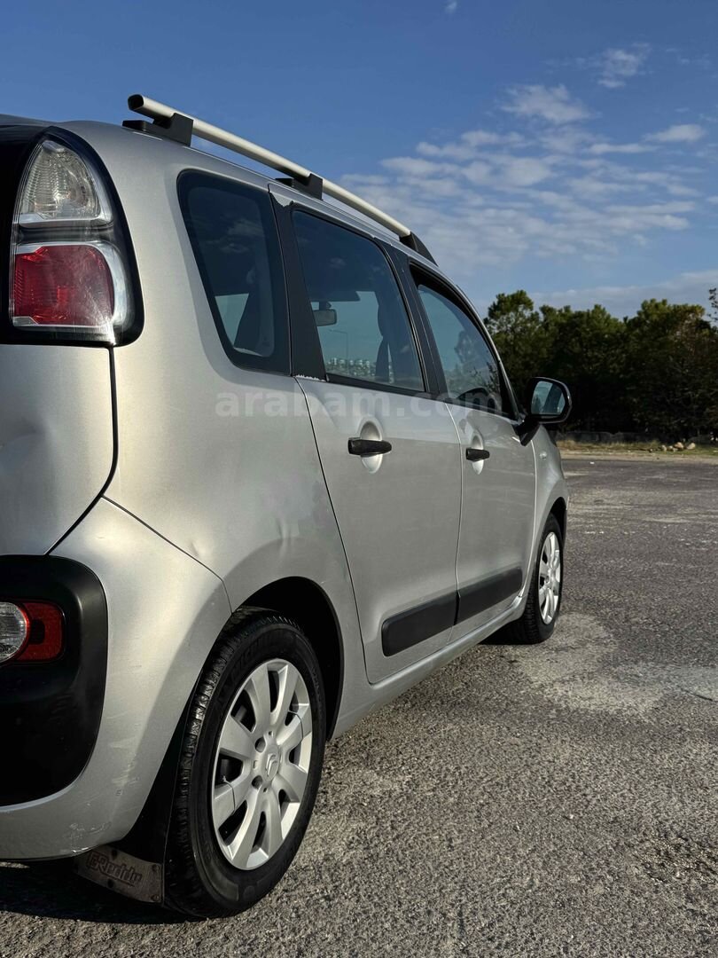 Sahibinden Citroen C3 Picasso 1.6 HDi SX 2009 Model Antalya 199.000 km Gri 4