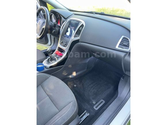 Sahibinden Opel Astra 1.3 CDTI Sport 2012 Model 