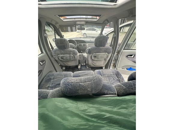 Sahibinden Renault Scenic 1.6 RXT 2001 Model