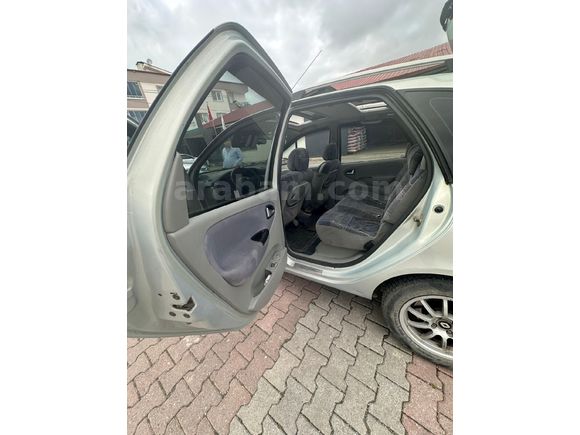 Sahibinden Renault Scenic 1.6 RXT 2001 Model