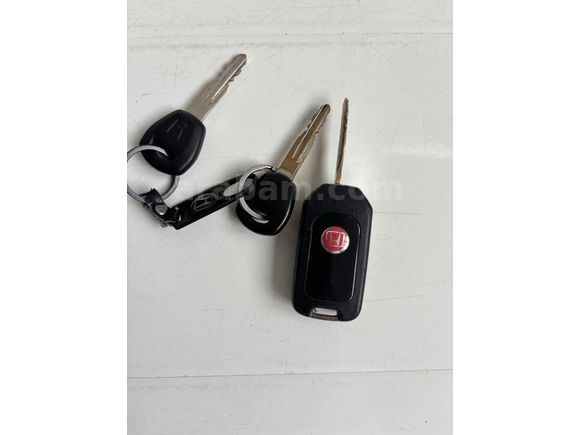Sahibinden Honda Civic 1.6i VTEC LS 2003 Model 