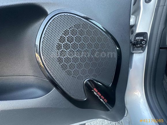 143,000 km de 2019 model CLİO 1,5 dci ICON /OTOMATİK VİTES