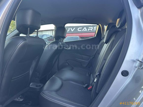 143,000 km de 2019 model CLİO 1,5 dci ICON /OTOMATİK VİTES